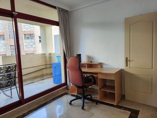 Piso en venta en Puerto Marina en Benalmádena