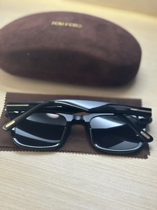 Gafas de sol Tom Ford pasta negra unisex