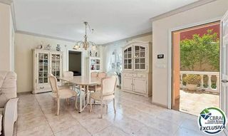 Chalet en venta en Empuriabrava en Castelló d´Empúries