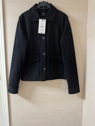 Chaqueta efecto ante Zara Negra