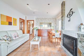 Chalet en venta en Llinars del Valles