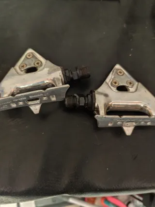 Pedales Shimano PD-M520