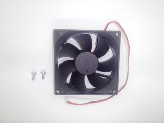 Ventilador PC Negro con Tornillos