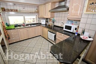 Piso en venta en Piscinas en Villarreal