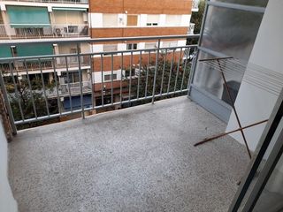 Piso en venta en Marxalenes en Valencia