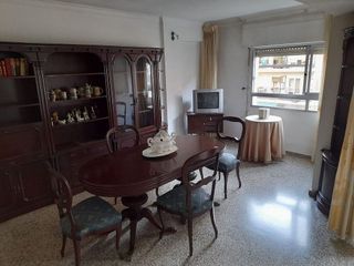 Piso en venta en Marxalenes en Valencia