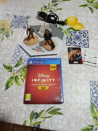 Disney Infinity 3.0 PS4 Juego + Figuras