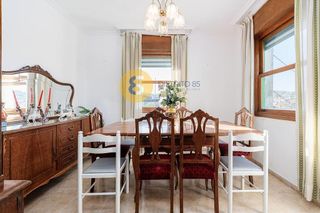 Chalet en venta en Lavadores en Vigo