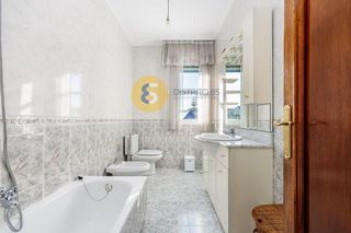 Chalet en venta en Lavadores en Vigo