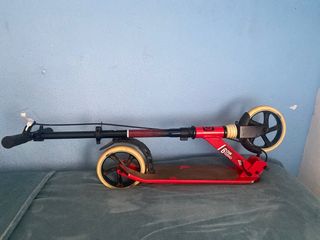 Monopatín Oxelo MID 6 rojo