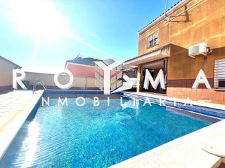 Chalet en venta en Oromana en Alcalá de Guadaira