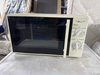 Microondas Nevir Blanco