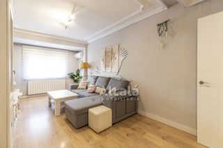 Piso en venta en Reyes Católicos en Alcalá de Henares