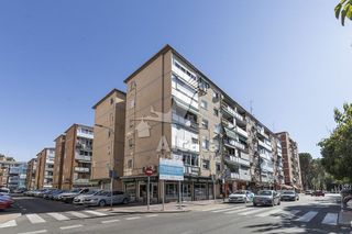 Piso en venta en Reyes Católicos en Alcalá de Henares