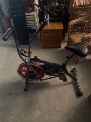 Bicicleta elíptica poco uso