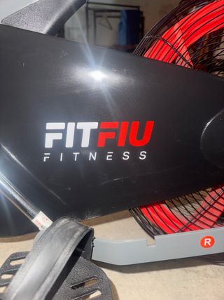 Bicicleta elíptica poco uso