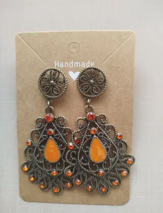 Conjunto Baturra: Pendientes, Broche y Collar