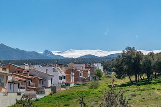 Chalet en venta en Zubia (La)