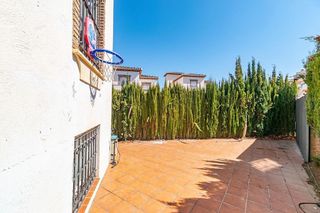 Chalet en venta en Zubia (La)