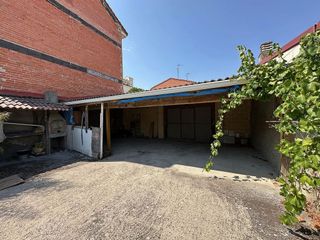 Casa adosada en venta en Tudela de Duero