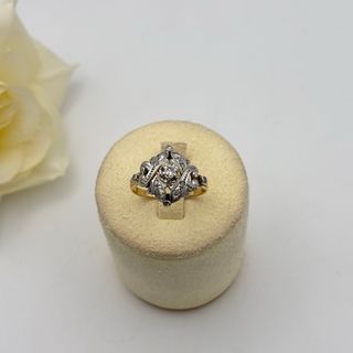 Anillo de oro 18kt con diamantes