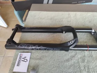HORQUILLA RockShox Boxxer Select RC 27.5