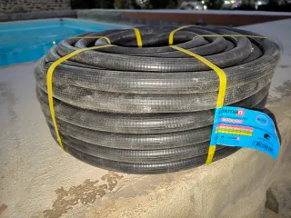 Tubo PVC Corrugado 32mm Reforzado Lexman 50m
