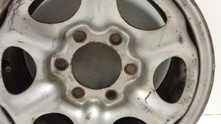 LLANTA NISSAN TERRANO II (R20)