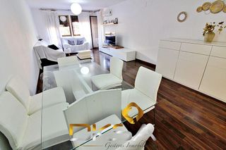 Piso en venta en Avda. Alemania - Italia en Villarreal