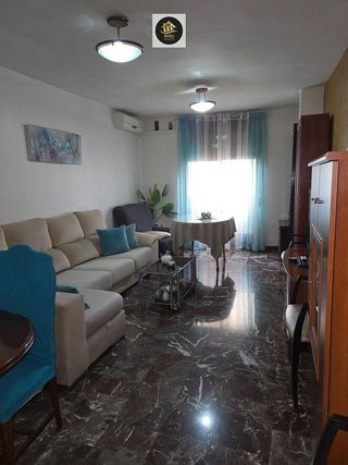 Piso en venta en Ctra. Circunvalación - La Magdalena en Jaén