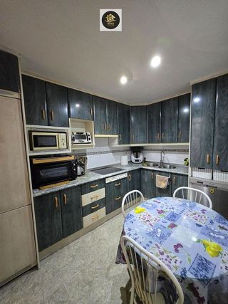 Piso en venta en Ctra. Circunvalación - La Magdalena en Jaén