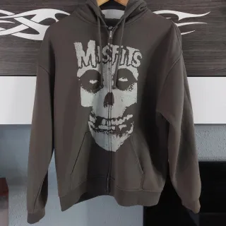 Sudadera H&M Misfits.