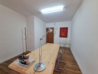 Oficina en alquiler en Centre en Girona