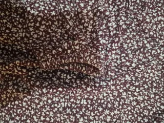 Vestido floral de otoño