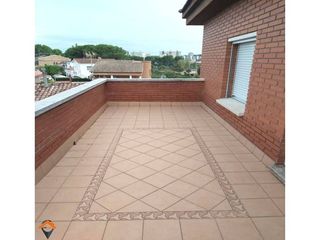 Casa en venta en Centre - Eixample – Can Llobet – Can Serra en Barbera del Vallès