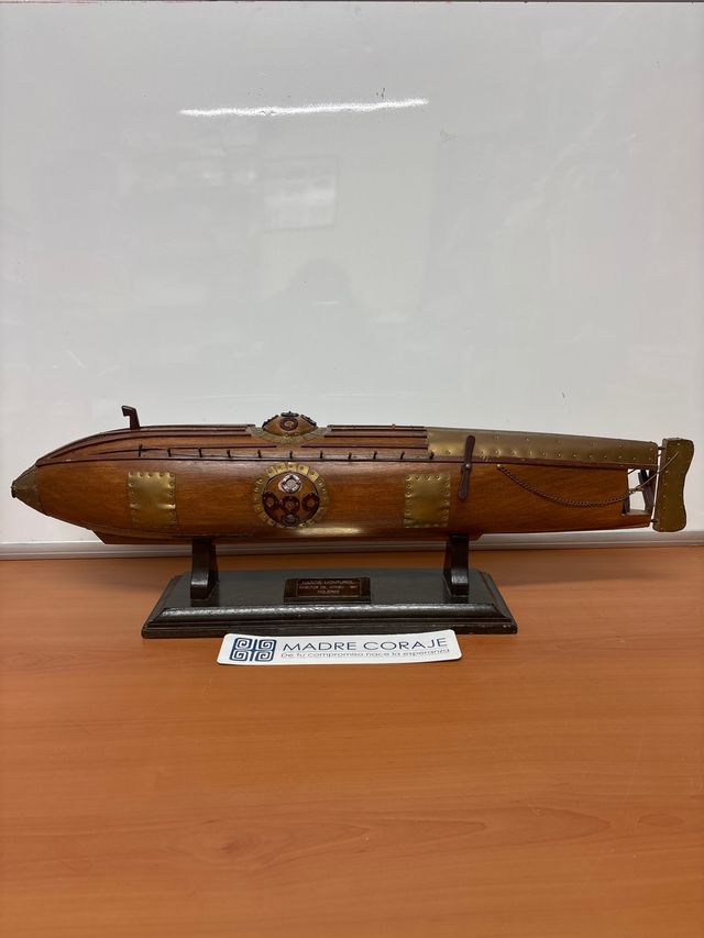 Maqueta Submarino Ictíneo Narcís Monturiol