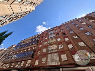Piso en venta en Circular - Vadillos en Valladolid
