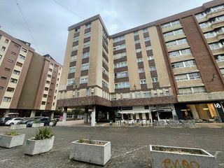 Piso en venta en Plaza España - Villa Pilar - Reyes Católicos - Vadillos en Burgos