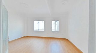 Piso en venta en Arrancapins en Valencia