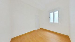 Piso en venta en Arrancapins en Valencia