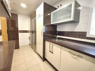 Piso en venta en Aljamar en Tomares