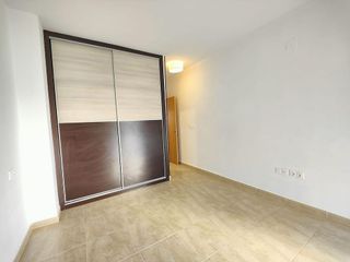 Piso en venta en Aljamar en Tomares