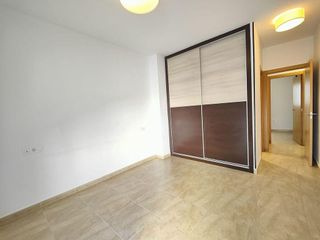Piso en venta en Aljamar en Tomares