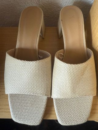 Sandalias H&M Paja Beige Tacón Cuadrado