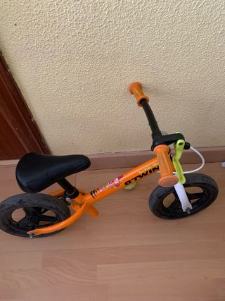 Bicicleta sin pedales Btwin naranja
