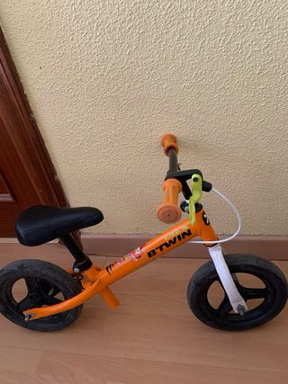 Bicicleta sin pedales Btwin naranja