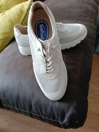 Zapatillas Salud Blancas