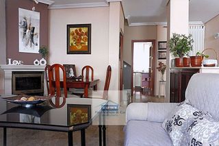 Chalet en venta en Ciudad Jardín - Zoco en Córdoba