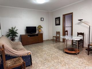 Casa adosada en venta en Benigánim