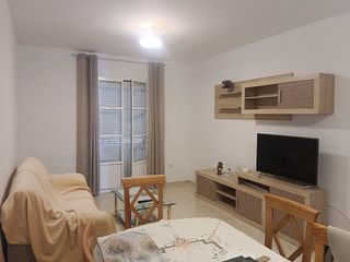 Casa adosada en venta en Gerena